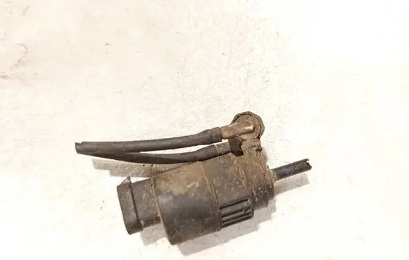 Renault Megane I Windscreen/windshield washer pump 7700821782