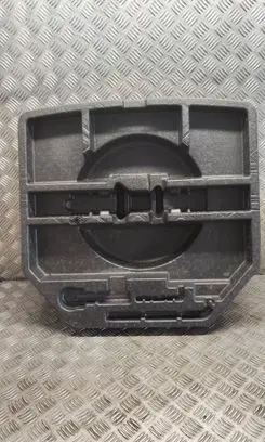 Toyota Avensis T270 Spare wheel section trim 6442905020