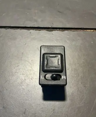 Nissan Terrano Wing mirror switch 