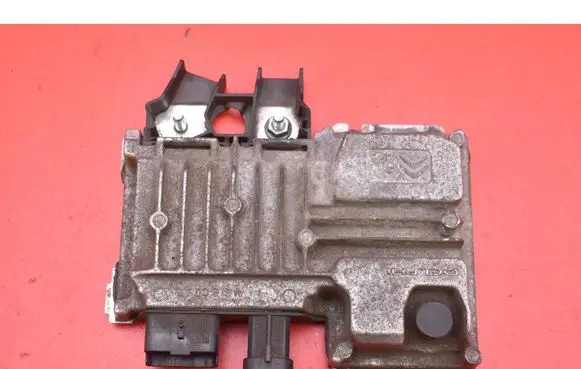 Audi 100 200 5000 C3 Engine control unit/module ECU 9819596180