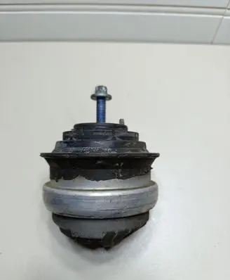 Mercedes-Benz E W211 Engine mount bracket 233000032XX