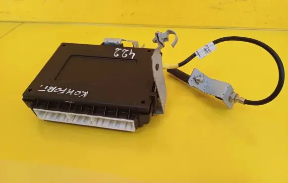 KIA Carens II Central body control module 95400-1D611