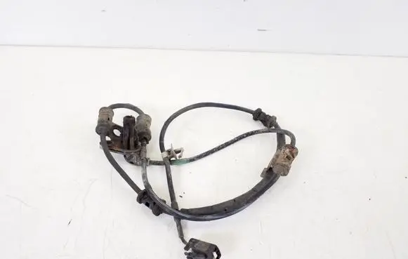 KIA Sportage ABS brake wheel speed sensor 95670-3W300