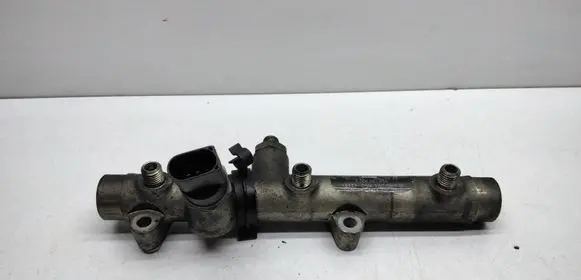 Audi A8 S8 D3 4E Fuel main line pipe 059130089D