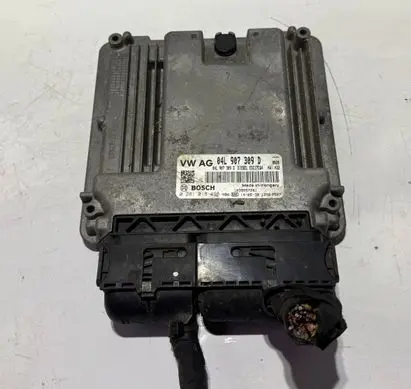 Volkswagen Golf VII Engine control unit/module 04L907309D 0281018498