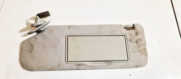 Toyota Avensis T250 Sun visor