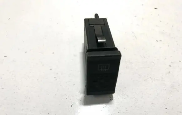 Windscreen/window heater switch