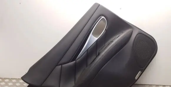 Infiniti Q70 Y51 Rear door card panel trim
