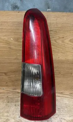 Volvo V70 Rear/tail lights 9154494