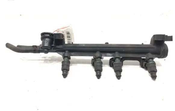 Seat Leon (1M) Fuel main line pipe 037906031AA