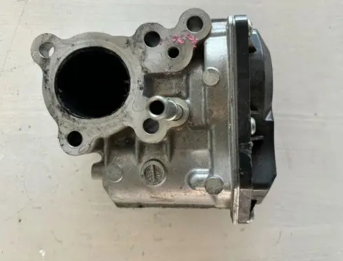 Toyota Hilux VIII EGR valve 258000E010 VN1501000350