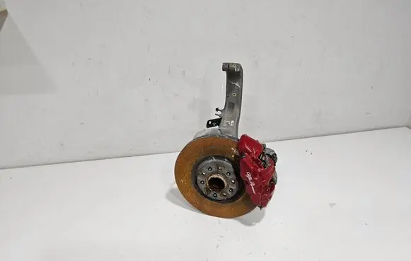 Alfa Romeo Giulia Front wheel hub spindle knuckle 50563143 K2059-05 50547027