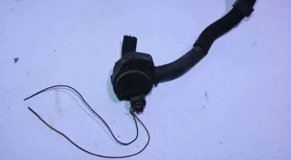 Mercedes-Benz C W204 Water pump
