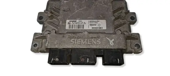 Renault Clio III Engine control unit/module S120200105A 8200510536 8200522357