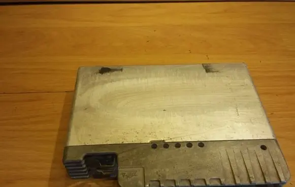 Volkswagen PASSAT B3 ABS control unit/module 535907379