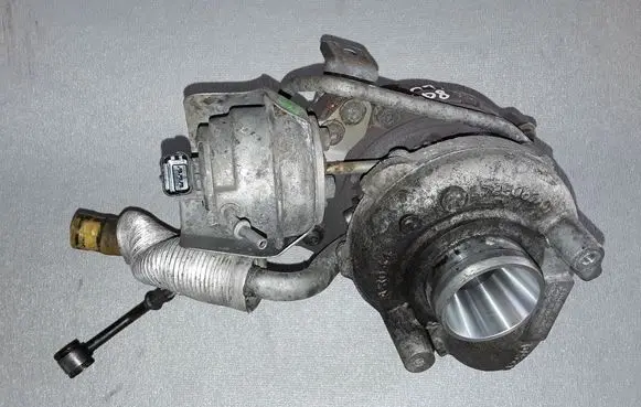Peugeot 508 Turbo 9606120680