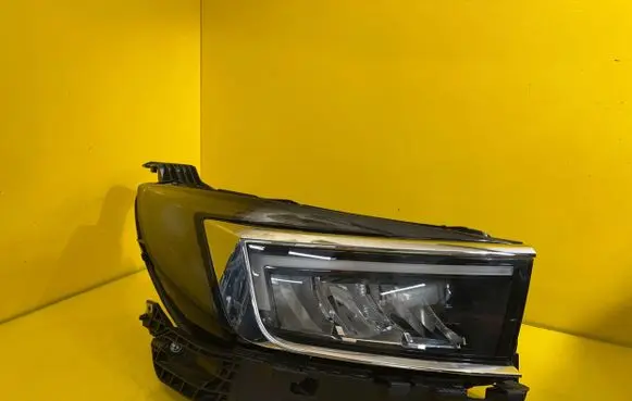 Opel Grandland X Headlight/headlamp 9839711180