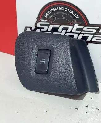Skoda Octavia Mk1 (1U) Electric window control switch 1u1867186c