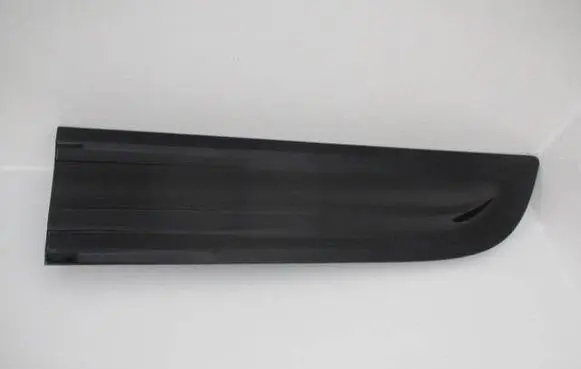 Porsche Macan (95B) Rear door trim (molding) 95B8398891R
