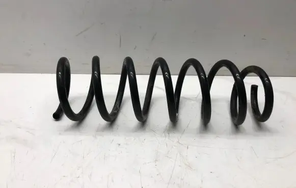 BMW 5 F10 F11 Front coil spring
