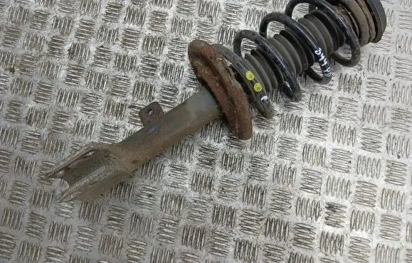 Citroen DS4 Front shock absorber with coil spring