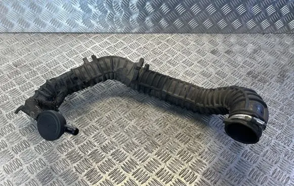 Opel Vivaro Intercooler hose/pipe 8200929991