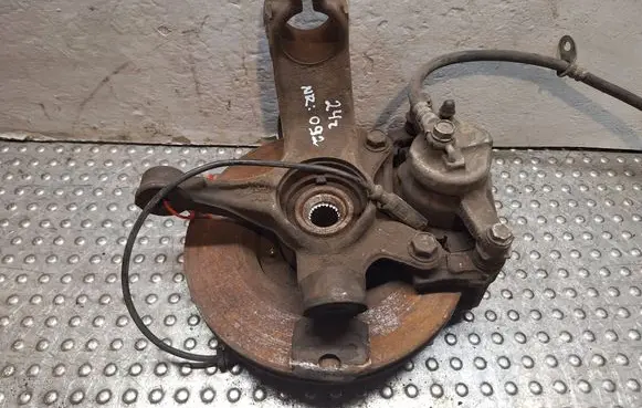 Peugeot 107 Front wheel hub spindle knuckle S17986092 B000905680