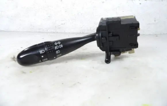 Toyota Corolla Verso E121 Other switches/knobs/shifts 173753-13020