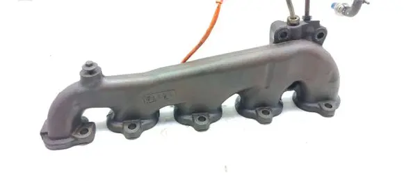 Opel Vivaro Exhaust manifold 140045202R