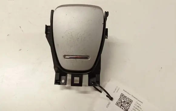 Citroen C5 Dashboard storage box/compartment 525529768