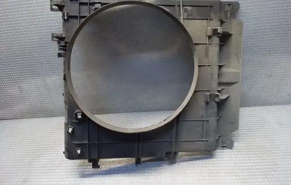 Volkswagen Crafter Radiator cooling fan shroud 9065050655