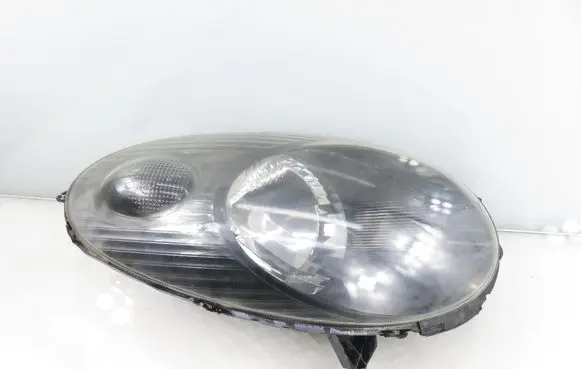 Nissan Micra Headlight/headlamp 26010AX705