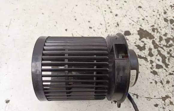 Nissan Pulsar Heater fan/blower
