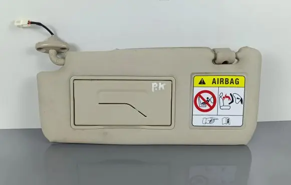 SsangYong Rexton Sun visor