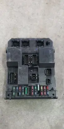 Peugeot 307 Comfort/convenience module 9651196780