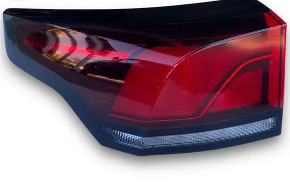 Volkswagen Tiguan Rear/tail lights 571945095
