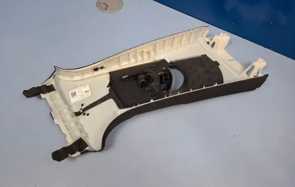 Audi A6 S6 C8 4K (B) pillar trim (top) 4K0867243C