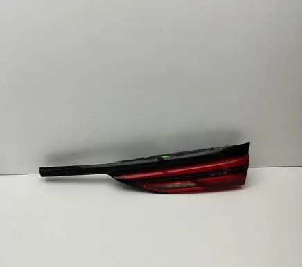 BMW 2 F44 Tailgate rear/tail lights 8498740