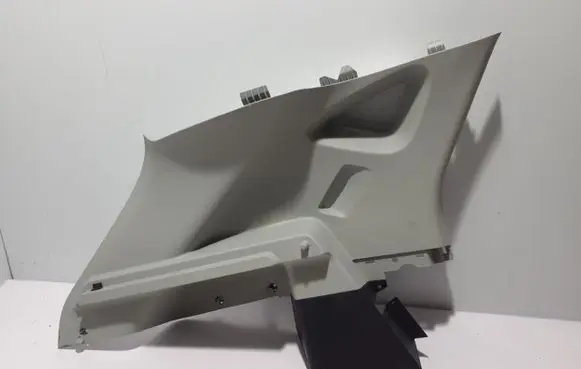 MG ZS Tailgate/trunk side cover trim 10454603
