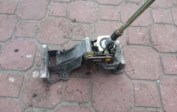 Ford Galaxy Gear selector/shifter in gearbox 