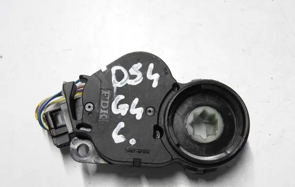 Citroen DS4 Air flap motor/actuator 20EA22