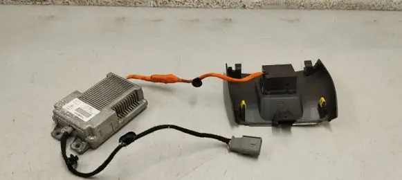 Opel Grandland X Voltage converter inverter 9819269180 Yp00062677