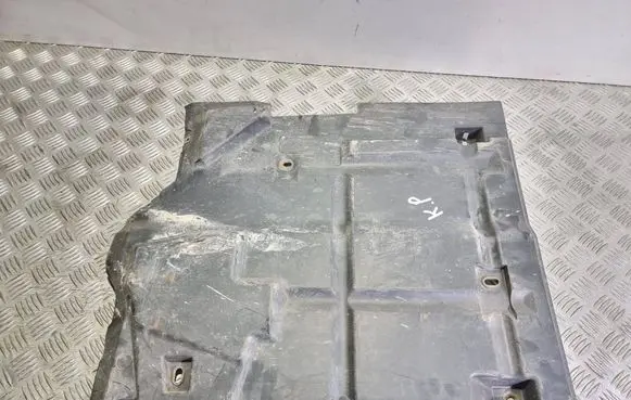 Ford Grand C-MAX Front underbody cover/under tray 6M2111133Ae 6M2111133BB
