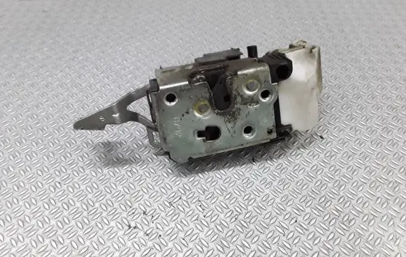 Loading door lock