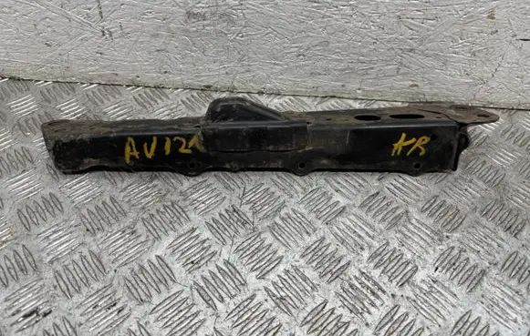 Toyota Avensis T270 Front subframe 5110805010