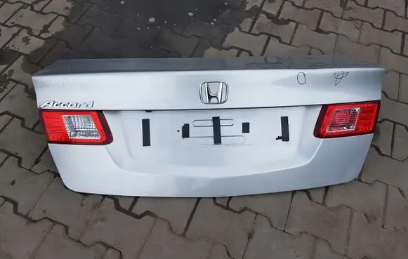 Honda Accord Tailgate/trunk/boot lid NH743M