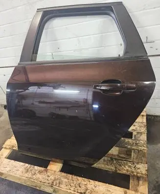Opel Astra J Rear door