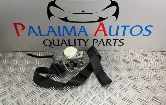 Citroen DS3 Front seatbelt 34068392