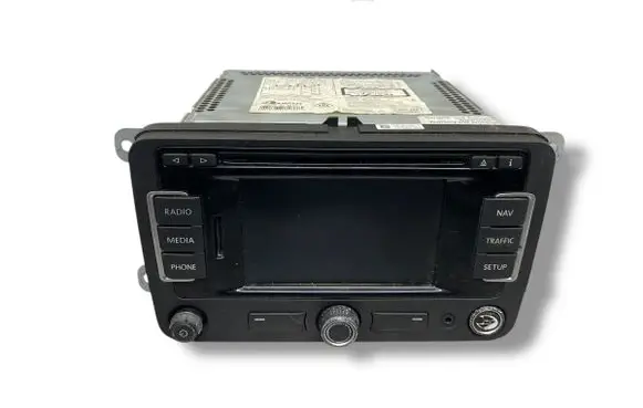 Volkswagen Scirocco Radio/CD/DVD/GPS head unit 1Q0035279K RNS315EU VW7ZAZ2P0533907