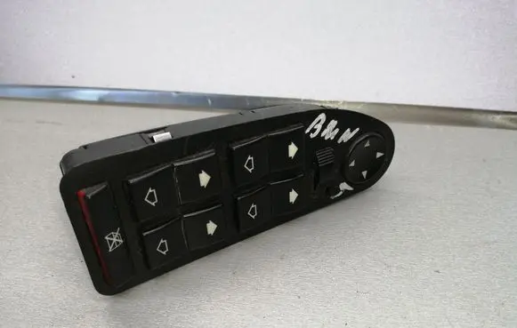 BMW 5 E39 Electric window control switch 8380646